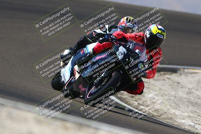 media/Sep-21-2025-TrackDaz (Sun) [[277c75b276]]/C Group/1240pm (Turn 2)/